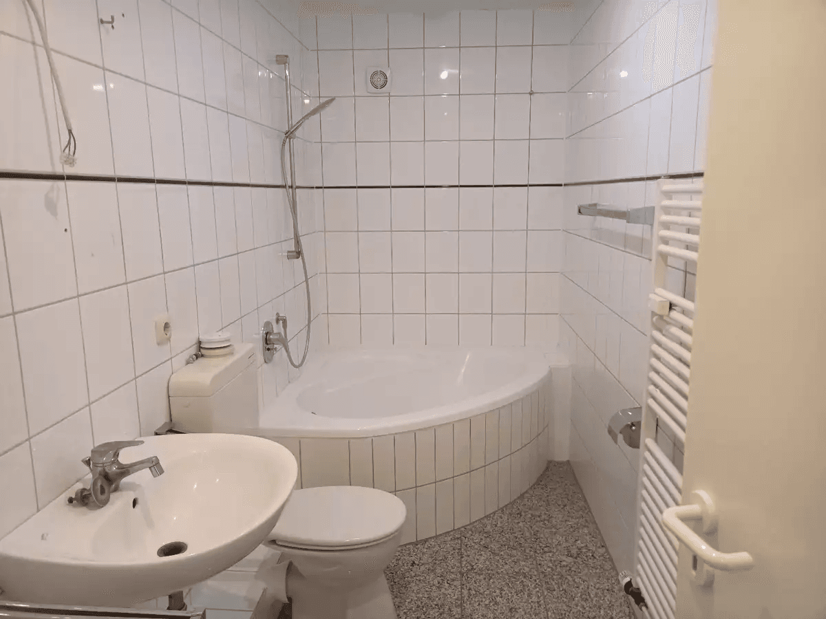 Prenájom bytu 3-izbový 79 m², Hagelkreuzstr., Mönchengladbach, Severné Porýnie - Westfálsko Prenájom bytu 3-izbový 79 m², Hagelkreuzstr., Mönchengladbach, Severné Porýnie - Westfálsko