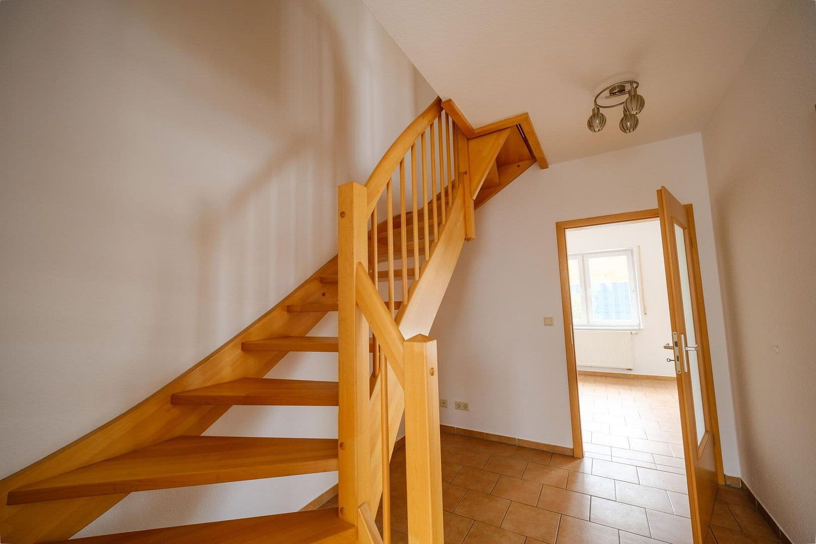 Prenájom domu 73 m², pozemek 222 m², Oldenburg, Dolné Sasko Prenájom domu 73 m², pozemek 222 m², Oldenburg, Dolné Sasko