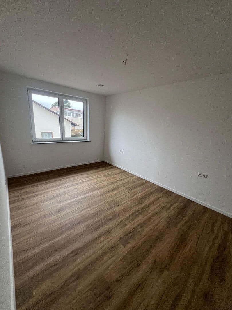 Prenájom bytu 2-izbový 72 m², Walldürn, Bádensko-Wurttembersko Prenájom bytu 2-izbový 72 m², Walldürn, Bádensko-Wurttembersko