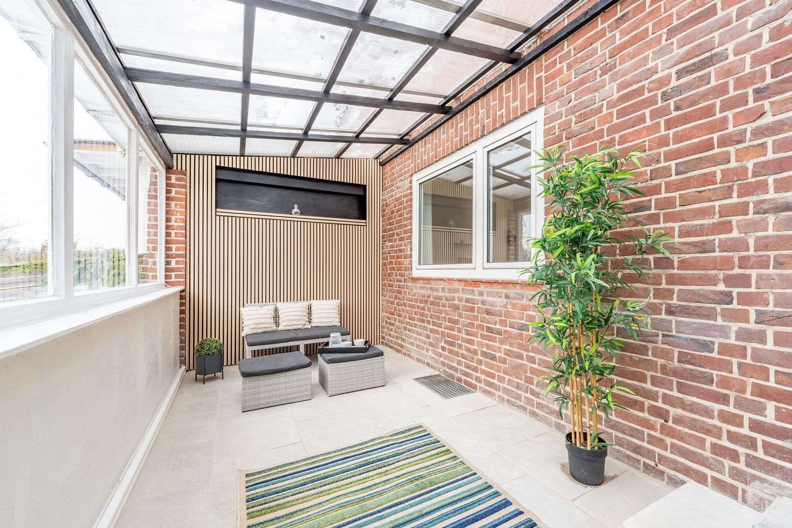 Predaj domu 123 m², pozemek 370 m², Kiel, Šlezvicko-Holštajnsko Predaj domu 123 m², pozemek 370 m², Kiel, Šlezvicko-Holštajnsko