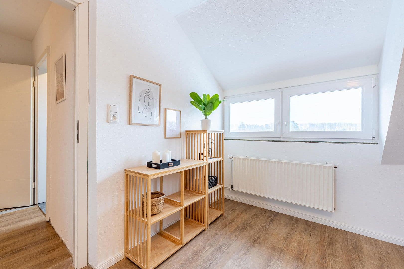 Predaj domu 123 m², pozemek 370 m², Kiel, Šlezvicko-Holštajnsko Predaj domu 123 m², pozemek 370 m², Kiel, Šlezvicko-Holštajnsko