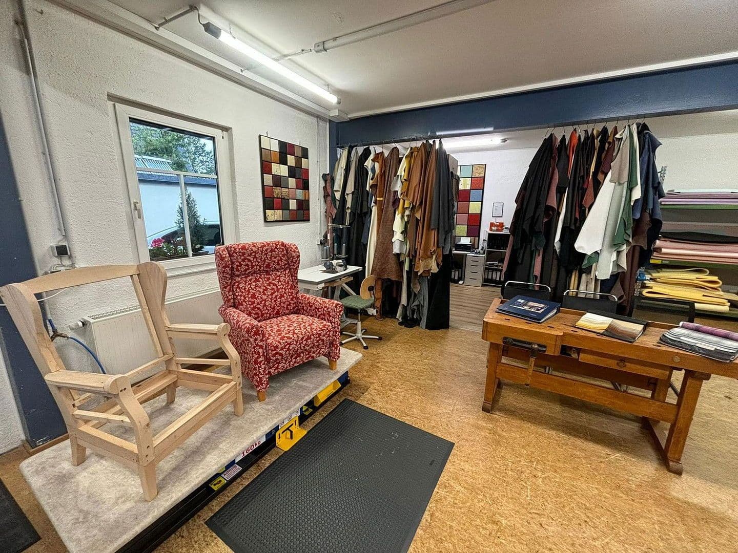 Predaj domu 130 m², pozemek 214 m², Hausener Str. 41/2, Weil der Stadt, Bádensko-Wurttembersko Predaj domu 130 m², pozemek 214 m², Hausener Str. 41/2, Weil der Stadt, Bádensko-Wurttembersko