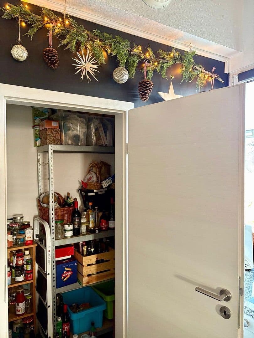 Predaj domu 130 m², pozemek 214 m², Hausener Str. 41/2, Weil der Stadt, Bádensko-Wurttembersko Predaj domu 130 m², pozemek 214 m², Hausener Str. 41/2, Weil der Stadt, Bádensko-Wurttembersko