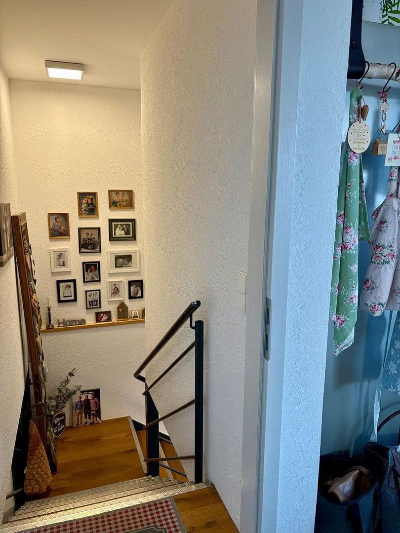 Predaj domu 130 m², pozemek 214 m², Hausener Str. 41/2, Weil der Stadt, Bádensko-Wurttembersko Predaj domu 130 m², pozemek 214 m², Hausener Str. 41/2, Weil der Stadt, Bádensko-Wurttembersko