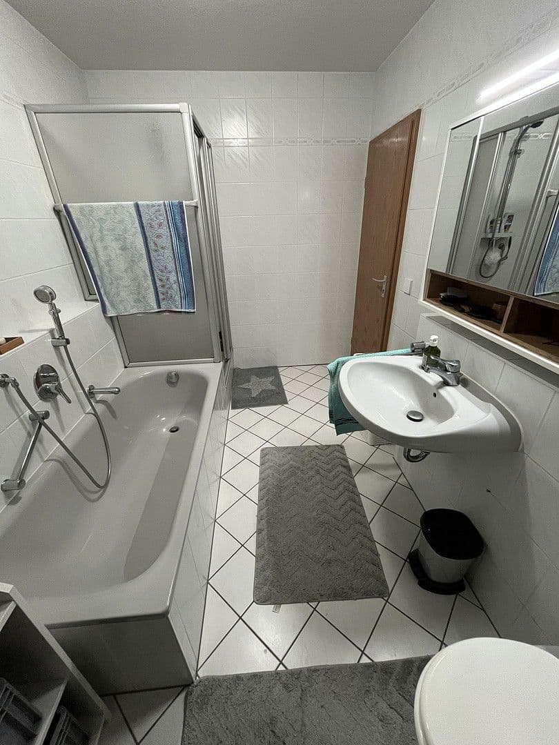 Prenájom bytu 2-izbový 59 m², Seligenstadt, Hesensko Prenájom bytu 2-izbový 59 m², Seligenstadt, Hesensko