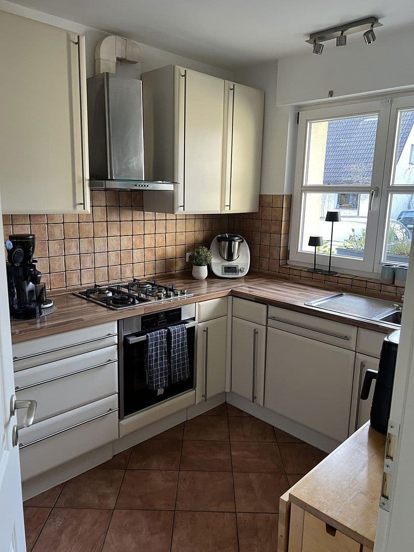 Predaj domu 127 m², pozemek 404 m², Neuss, Severné Porýnie - Westfálsko Predaj domu 127 m², pozemek 404 m², Neuss, Severné Porýnie - Westfálsko