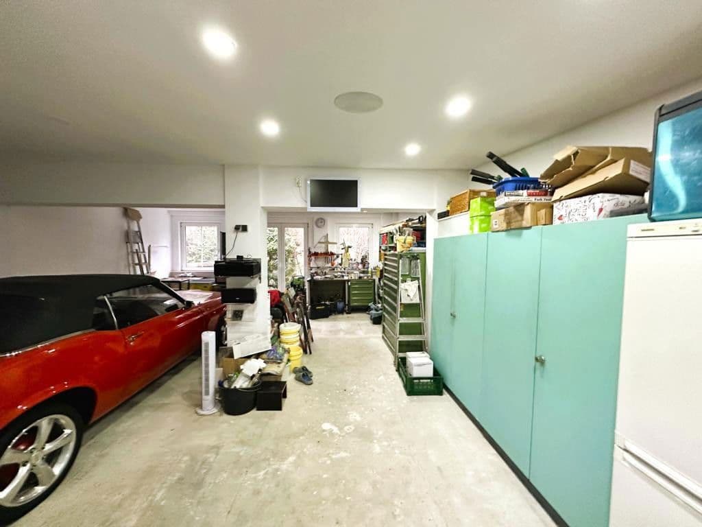 Predaj domu 222 m², pozemek 396 m², Berlin, Berlín Predaj domu 222 m², pozemek 396 m², Berlin, Berlín