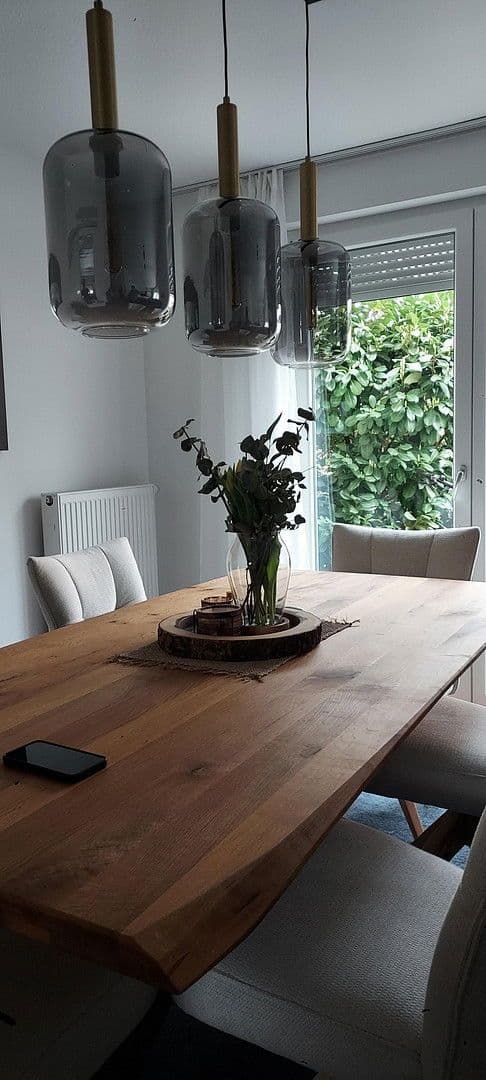 Predaj domu 125 m², pozemek 142 m², Feucht, Bavorsko Predaj domu 125 m², pozemek 142 m², Feucht, Bavorsko