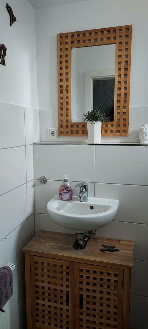 Predaj domu 125 m², pozemek 142 m², Feucht, Bavorsko Predaj domu 125 m², pozemek 142 m², Feucht, Bavorsko