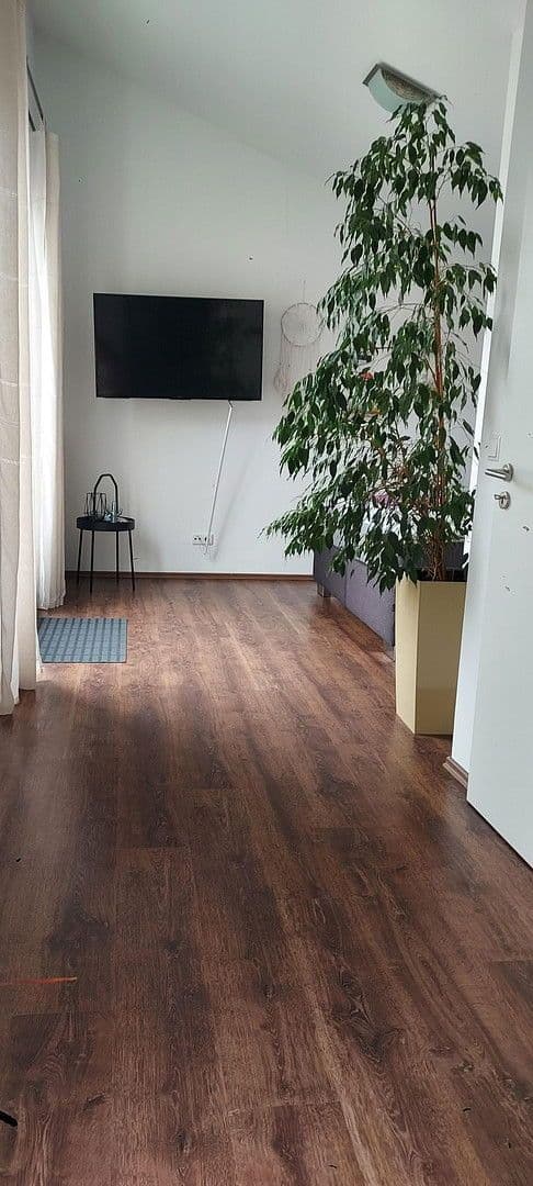 Predaj domu 125 m², pozemek 142 m², Feucht, Bavorsko Predaj domu 125 m², pozemek 142 m², Feucht, Bavorsko