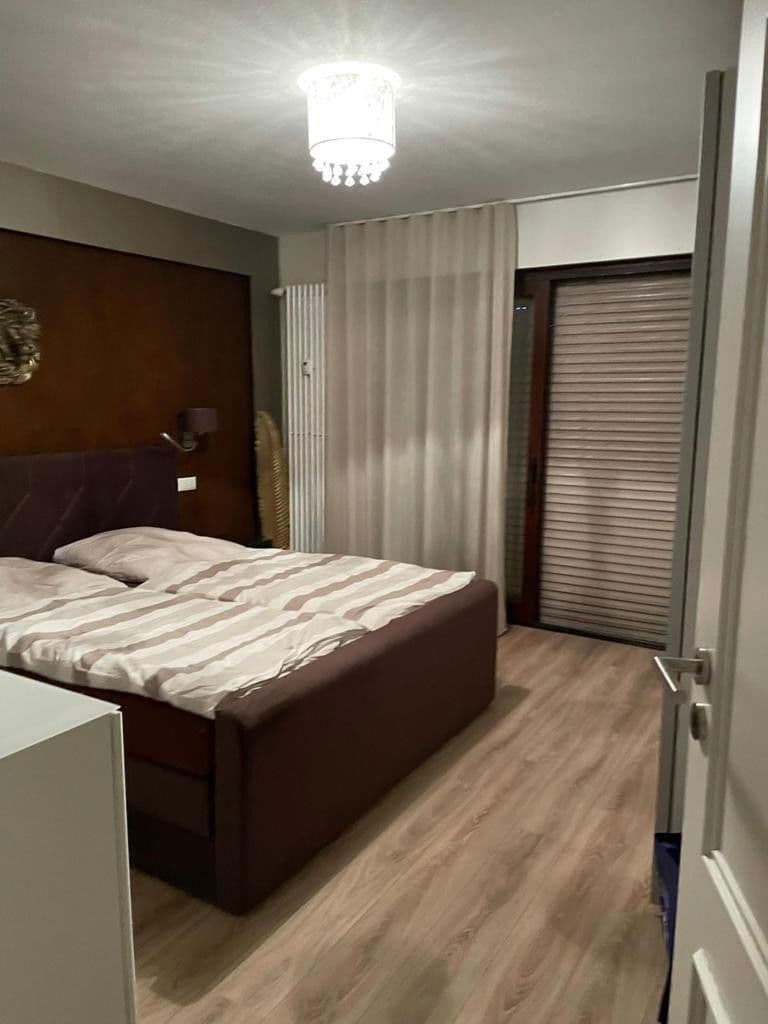 Prenájom bytu 2-izbový 60 m², Wiesenweg 14, Schwalbach am Taunus, Hesensko Prenájom bytu 2-izbový 60 m², Wiesenweg 14, Schwalbach am Taunus, Hesensko