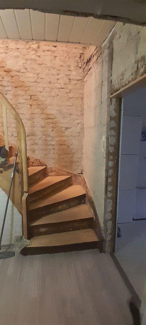 Predaj domu 115 m², pozemek 111 m², Ludwigshafen, Porýnie-Falcko Predaj domu 115 m², pozemek 111 m², Ludwigshafen, Porýnie-Falcko