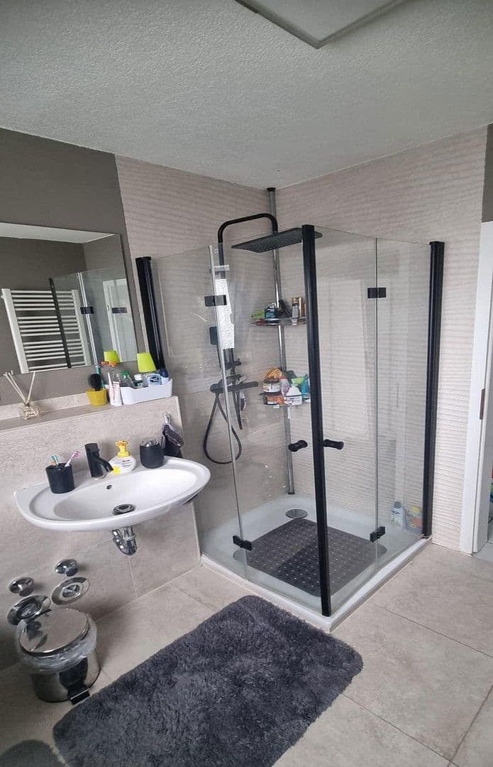 Prenájom bytu 3-izbový 86 m², Framersheim, Porýnie-Falcko Prenájom bytu 3-izbový 86 m², Framersheim, Porýnie-Falcko