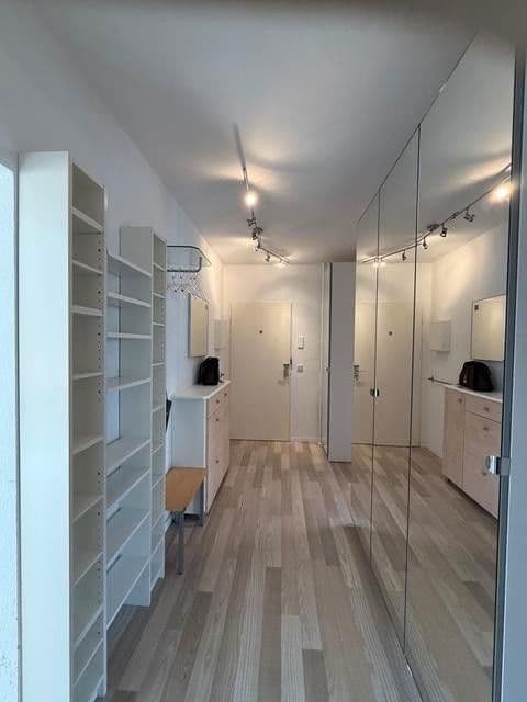 Prenájom bytu 2-izbový 69 m², Berlin, Berlín Prenájom bytu 2-izbový 69 m², Berlin, Berlín