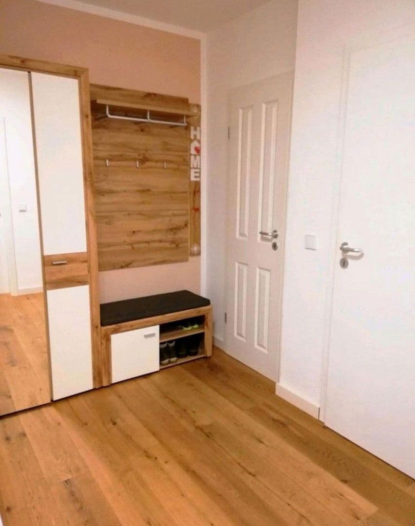 Predaj bytu 3-izbový 120 m², Zeitlarn, Bavorsko Predaj bytu 3-izbový 120 m², Zeitlarn, Bavorsko