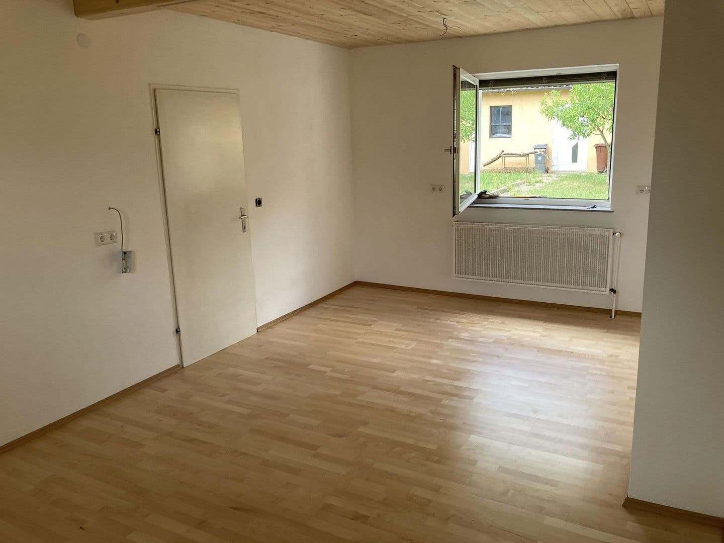 Predaj domu 90 m², pozemek 550 m², Wels, Horné Rakúsko Predaj domu 90 m², pozemek 550 m², Wels, Horné Rakúsko