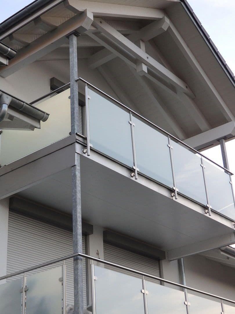 Prenájom bytu 4-izbový 120 m², Wehr, Bádensko-Wurttembersko Prenájom bytu 4-izbový 120 m², Wehr, Bádensko-Wurttembersko