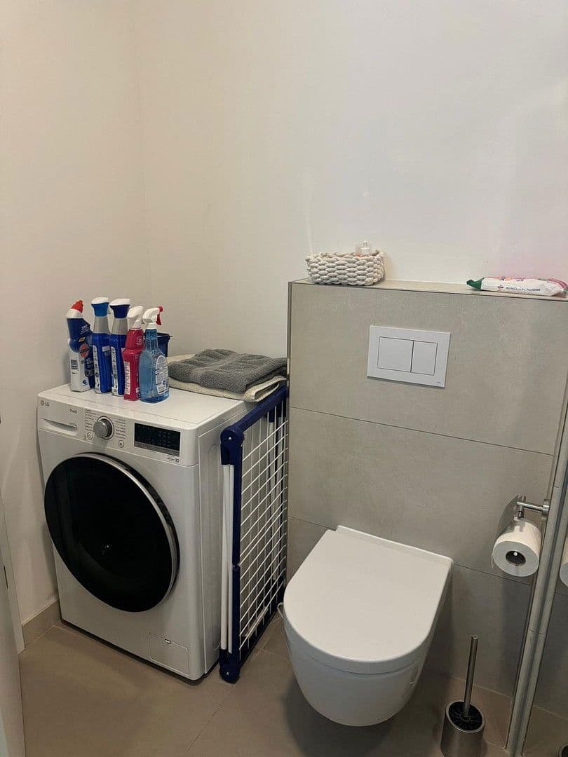 Predaj bytu 1-izbový 27 m², Charlottenburger Ufer 14, Berlin, Berlín Predaj bytu 1-izbový 27 m², Charlottenburger Ufer 14, Berlin, Berlín