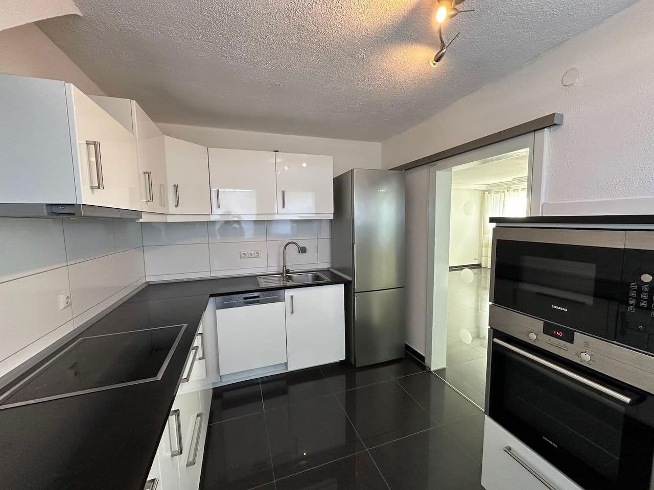 Predaj bytu 3-izbový 95 m², Kaarst, Severné Porýnie - Westfálsko Predaj bytu 3-izbový 95 m², Kaarst, Severné Porýnie - Westfálsko