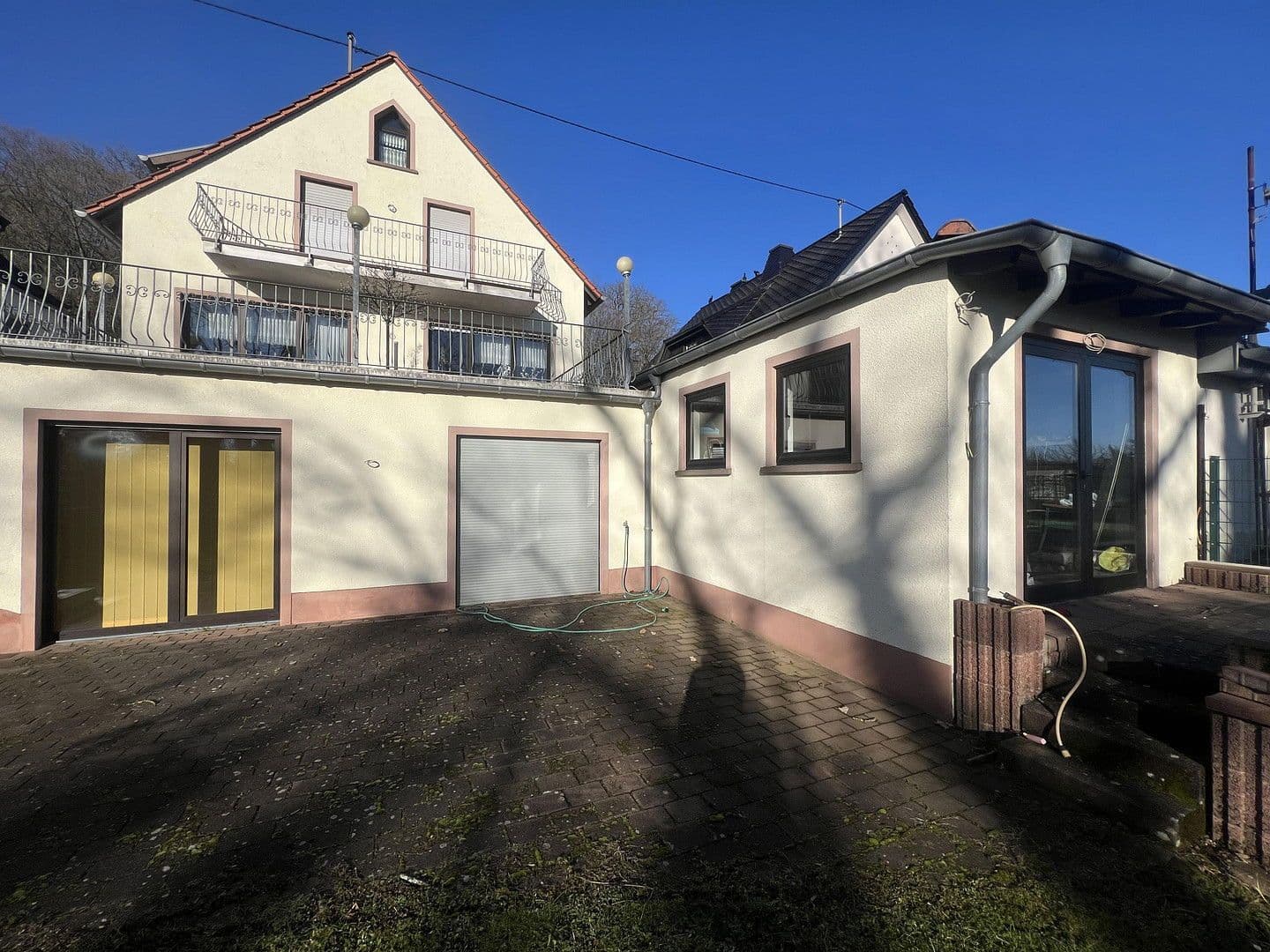 Predaj domu 210 m², pozemek 600 m², Neunkirchen, Sársko Predaj domu 210 m², pozemek 600 m², Neunkirchen, Sársko