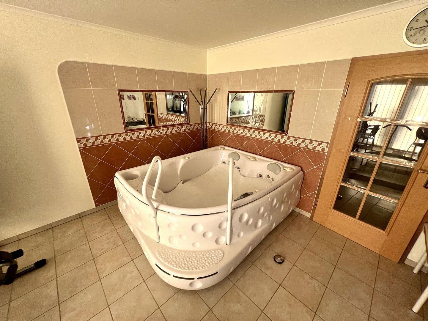 Predaj domu 210 m², pozemek 600 m², Neunkirchen, Sársko Predaj domu 210 m², pozemek 600 m², Neunkirchen, Sársko