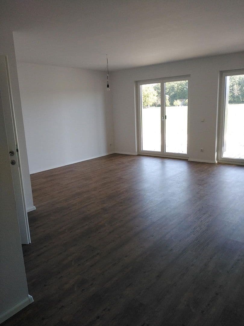 Prenájom domu 94 m², pozemek 100 m², Hochburg-Ach, Horné Rakúsko Prenájom domu 94 m², pozemek 100 m², Hochburg-Ach, Horné Rakúsko