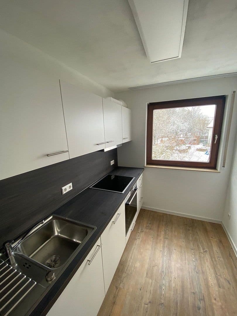 Prenájom bytu 2-izbový 46 m², Jakobstrasse, Nürtingen, Bádensko-Wurttembersko Prenájom bytu 2-izbový 46 m², Jakobstrasse, Nürtingen, Bádensko-Wurttembersko