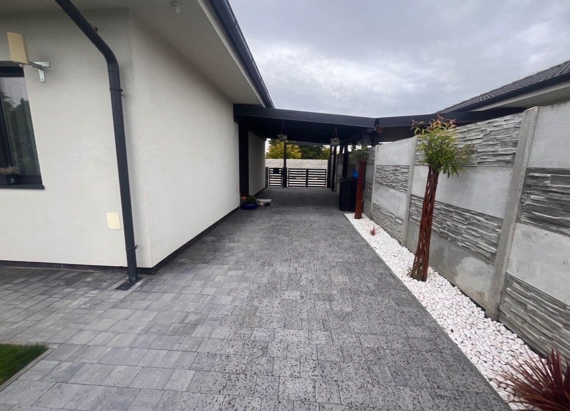 Predaj domu 140 m², pozemek 1.255 m², Orechová Potôň, Trnavský kraj Predaj domu 140 m², pozemek 1.255 m², Orechová Potôň, Trnavský kraj