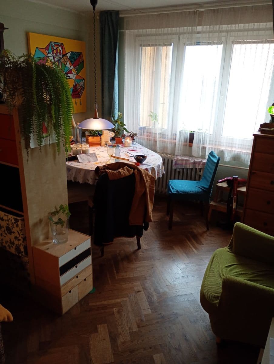 Prenájom bytu 3-izbový 63 m², Klánovická, Praha, Praha Prenájom bytu 3-izbový 63 m², Klánovická, Praha, Praha