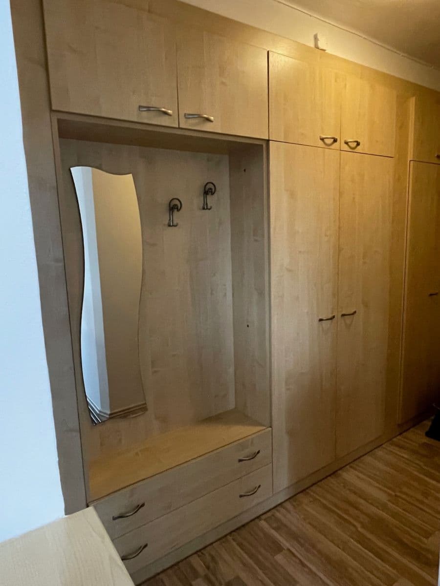 Prenájom bytu 2-izbový 58 m², Pospíšilova, Hradec Králové, Královéhradecký kraj Prenájom bytu 2-izbový 58 m², Pospíšilova, Hradec Králové, Královéhradecký kraj