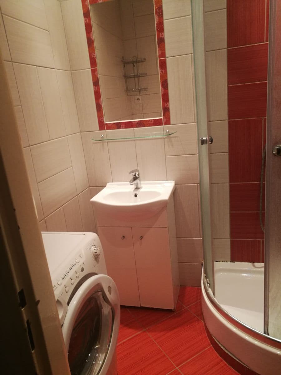 Prenájom bytu 2-izbový 58 m², Pospíšilova, Hradec Králové, Královéhradecký kraj Prenájom bytu 2-izbový 58 m², Pospíšilova, Hradec Králové, Královéhradecký kraj