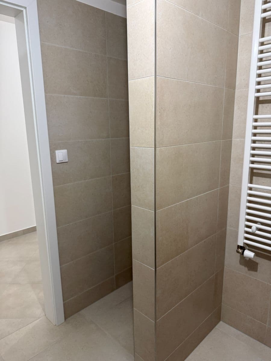 Prenájom bytu 2-izbový 60 m², Měchnovská, Praha, Praha Prenájom bytu 2-izbový 60 m², Měchnovská, Praha, Praha