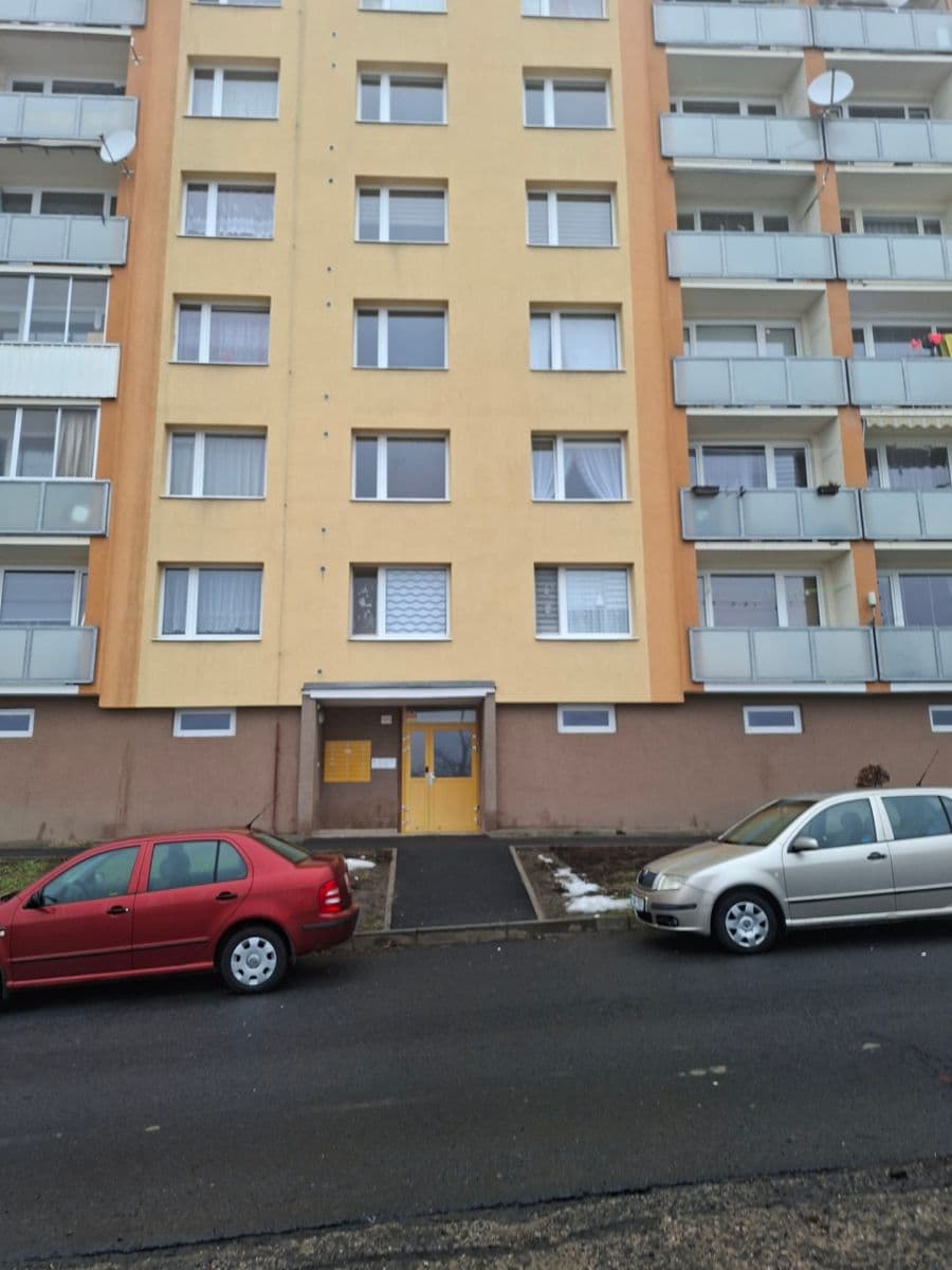 Predaj bytu 2-izbový 63 m², Krušnohorská, Jirkov, Ústecký kraj Predaj bytu 2-izbový 63 m², Krušnohorská, Jirkov, Ústecký kraj