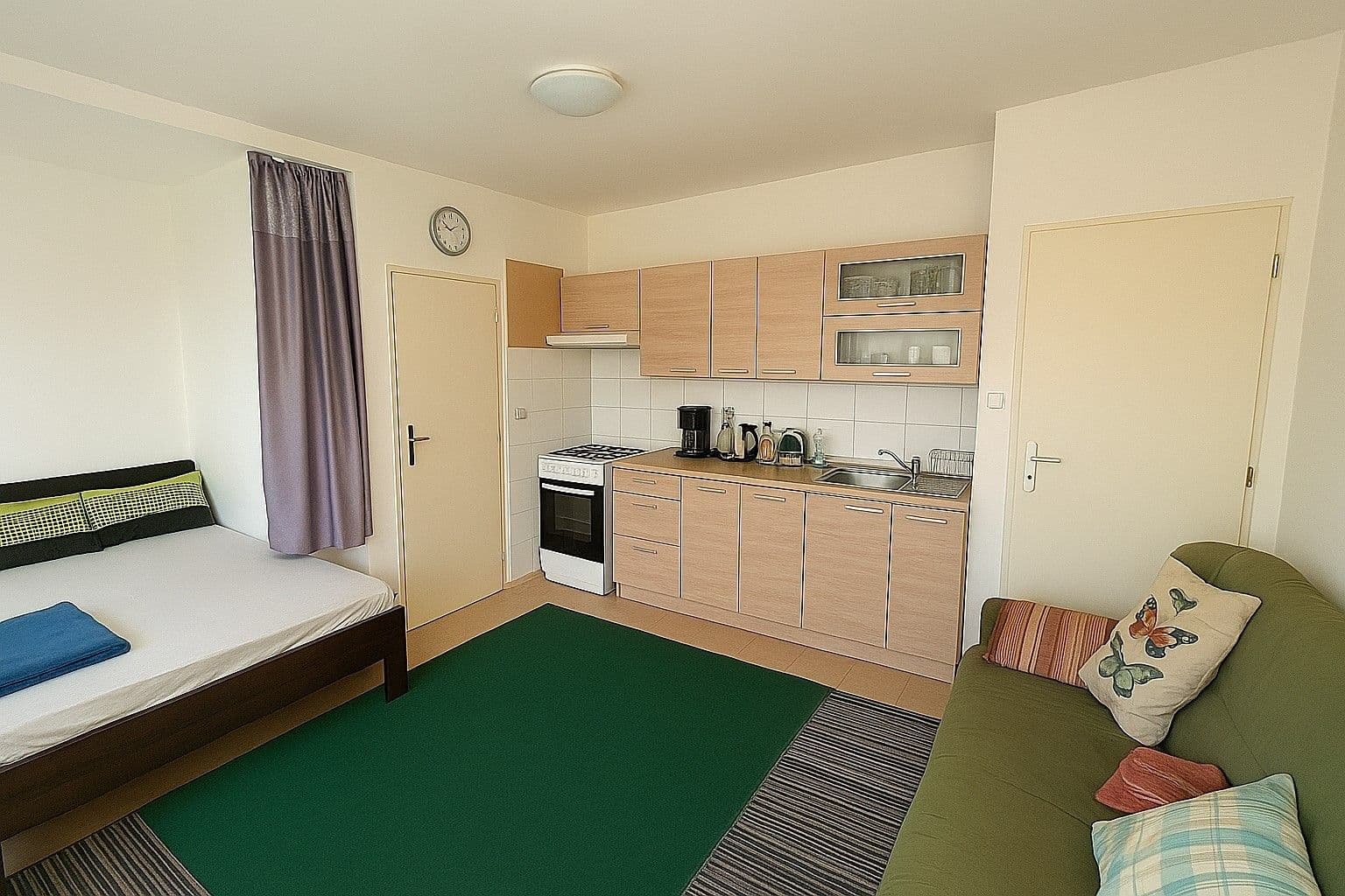 Prenájom bytu 1-izbový 30 m², Ostravská, Kladno, Středočeský kraj Prenájom bytu 1-izbový 30 m², Ostravská, Kladno, Středočeský kraj