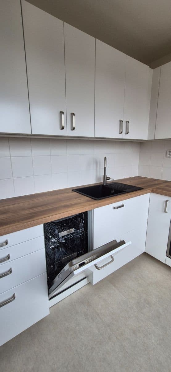 Prenájom bytu 2-izbový 52 m², Jahodová, Praha, Praha Prenájom bytu 2-izbový 52 m², Jahodová, Praha, Praha