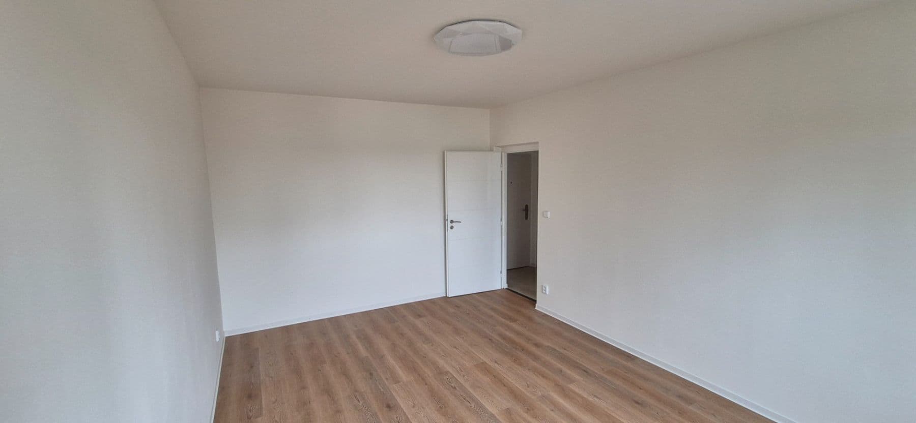 Prenájom bytu 2-izbový 52 m², Jahodová, Praha, Praha Prenájom bytu 2-izbový 52 m², Jahodová, Praha, Praha