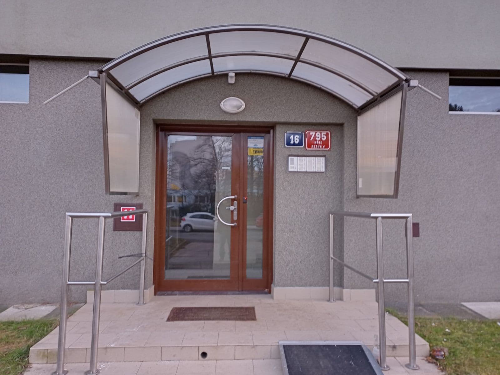 Predaj bytu 1-izbový 30 m², Matúškova, Praha, Praha Predaj bytu 1-izbový 30 m², Matúškova, Praha, Praha