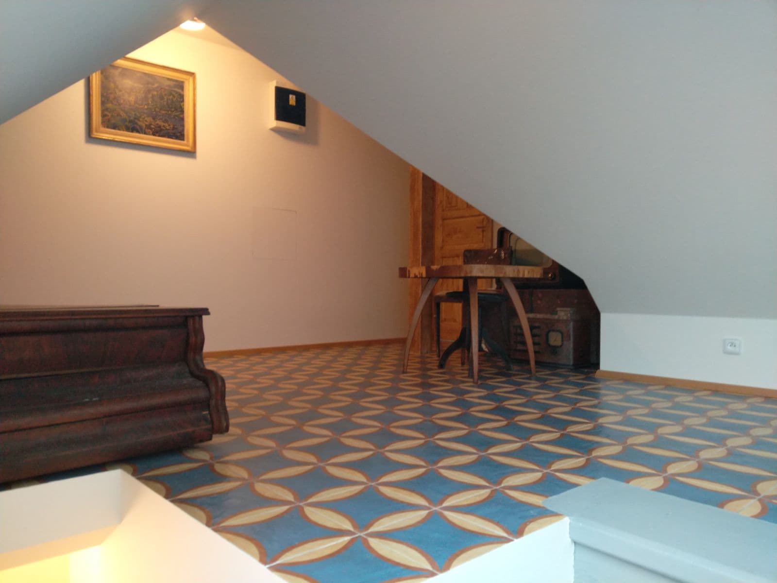 Prenájom bytu 1-izbový 32 m², Za Mlýnem, Hostivice, Středočeský kraj Prenájom bytu 1-izbový 32 m², Za Mlýnem, Hostivice, Středočeský kraj