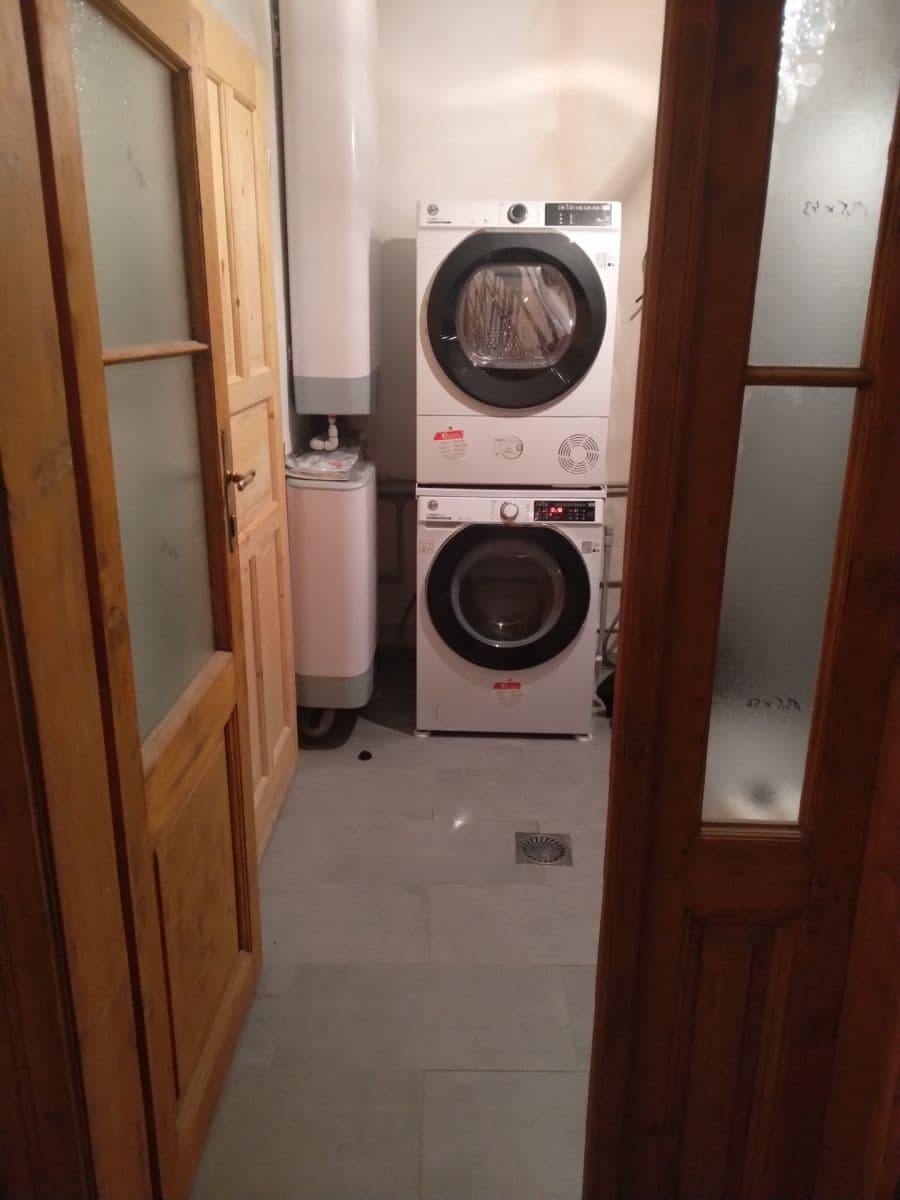 Prenájom bytu 1-izbový 32 m², Za Mlýnem, Hostivice, Středočeský kraj Prenájom bytu 1-izbový 32 m², Za Mlýnem, Hostivice, Středočeský kraj