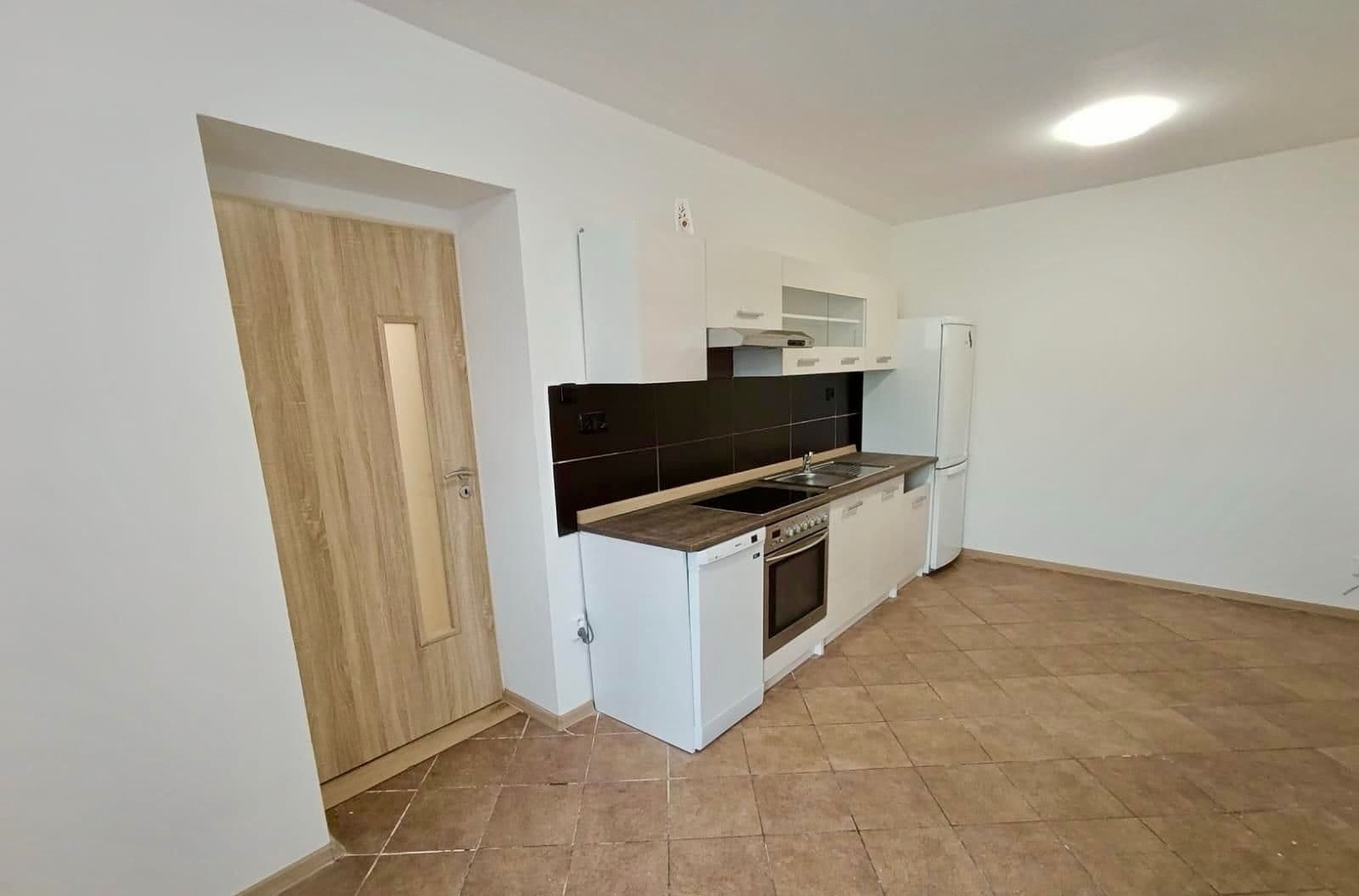 Predaj domu 166 m², pozemek 226 m², Lovčen, Ledeč nad Sázavou, Kraj Vysočina Predaj domu 166 m², pozemek 226 m², Lovčen, Ledeč nad Sázavou, Kraj Vysočina