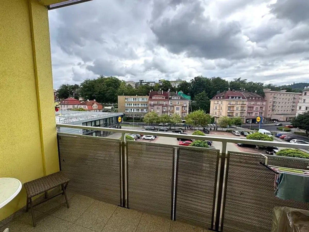 Prenájom bytu 1-izbový 39 m², Jateční, Karlovy Vary, Karlovarský kraj Prenájom bytu 1-izbový 39 m², Jateční, Karlovy Vary, Karlovarský kraj