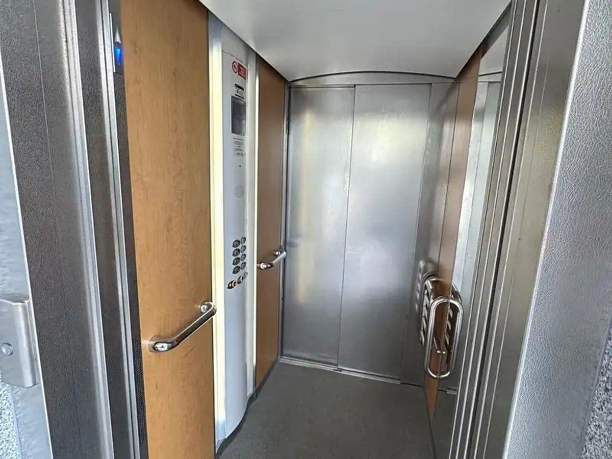 Prenájom bytu 1-izbový 39 m², Jateční, Karlovy Vary, Karlovarský kraj Prenájom bytu 1-izbový 39 m², Jateční, Karlovy Vary, Karlovarský kraj