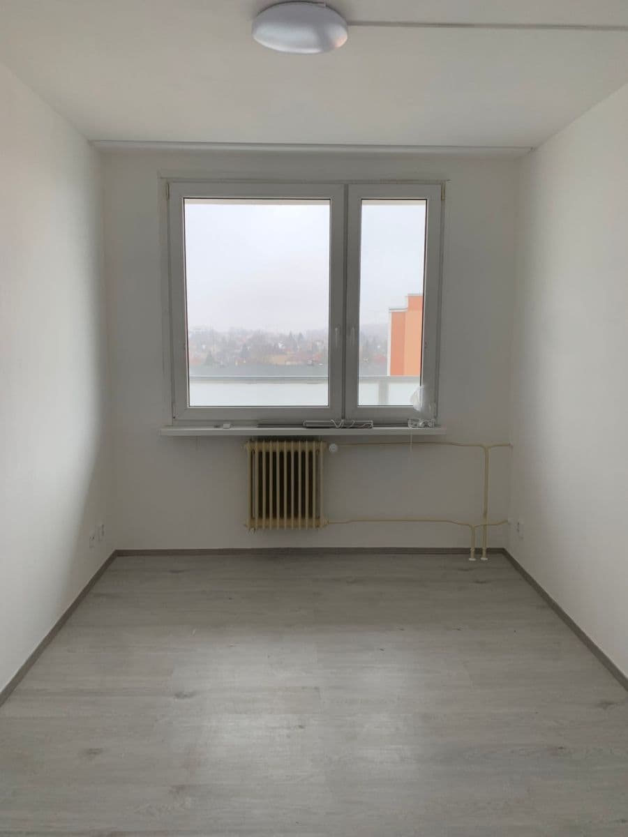 Prenájom bytu 2-izbový 47 m², Děčínská, Kladno, Středočeský kraj Prenájom bytu 2-izbový 47 m², Děčínská, Kladno, Středočeský kraj