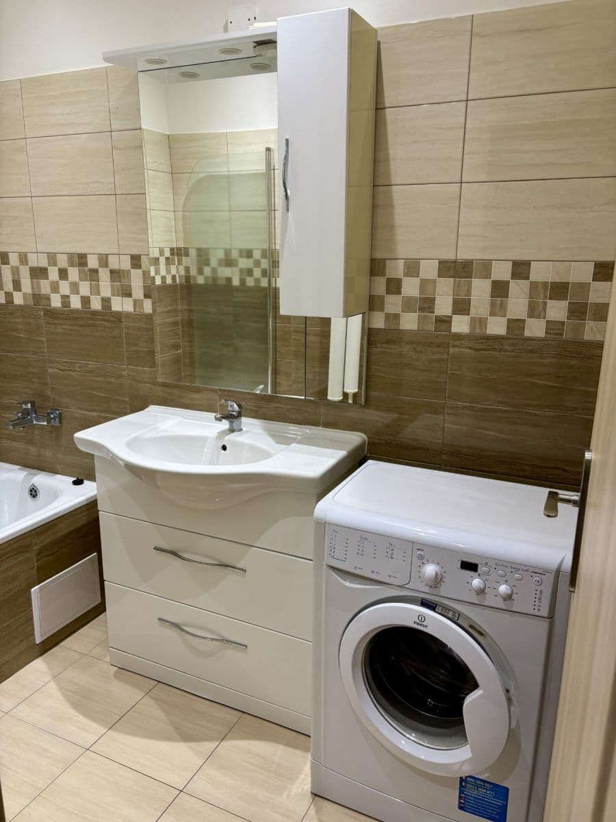 Predaj bytu 2-izbový 53 m², Dobšická, Praha, Praha Predaj bytu 2-izbový 53 m², Dobšická, Praha, Praha