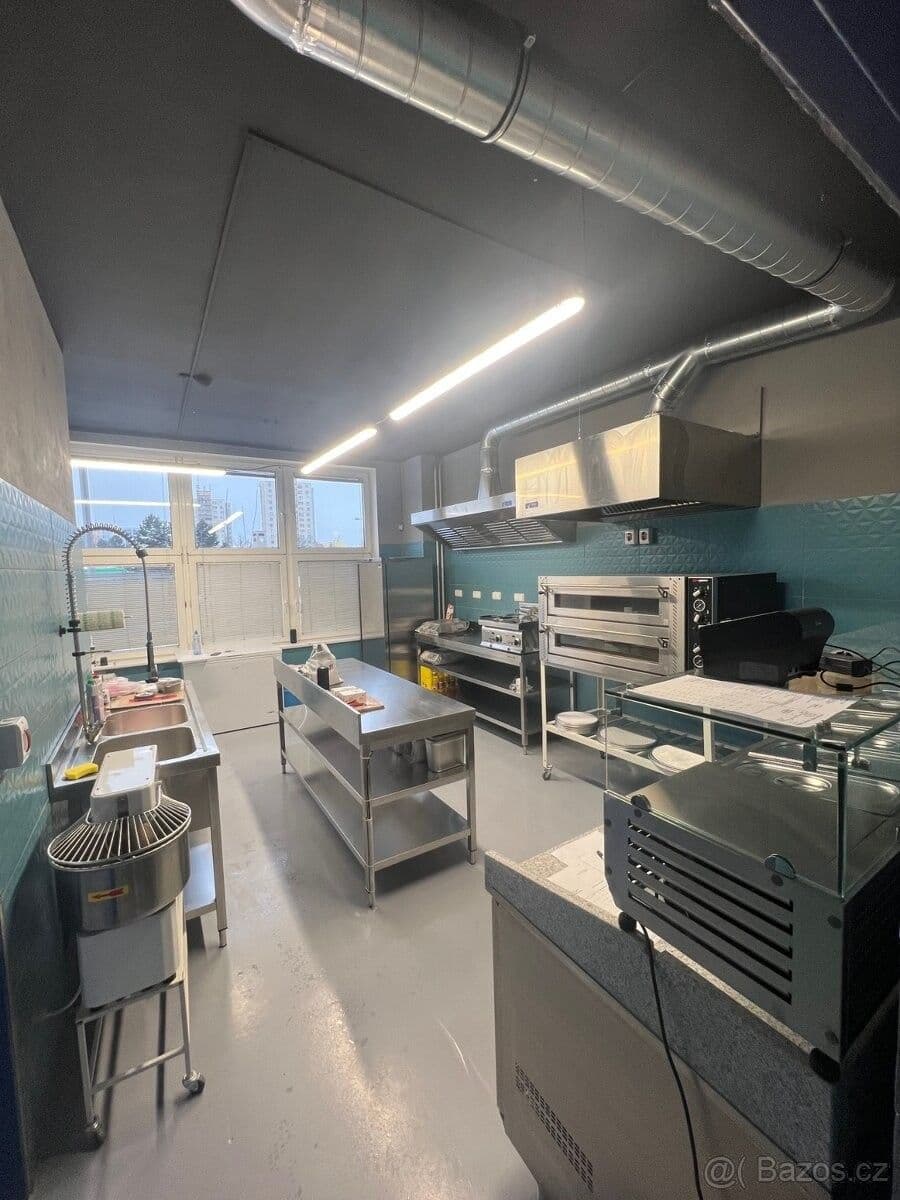 Predaj nebytového priestoru 81 m², Výškovická, Ostrava, Moravskoslezský kraj Predaj nebytového priestoru 81 m², Výškovická, Ostrava, Moravskoslezský kraj