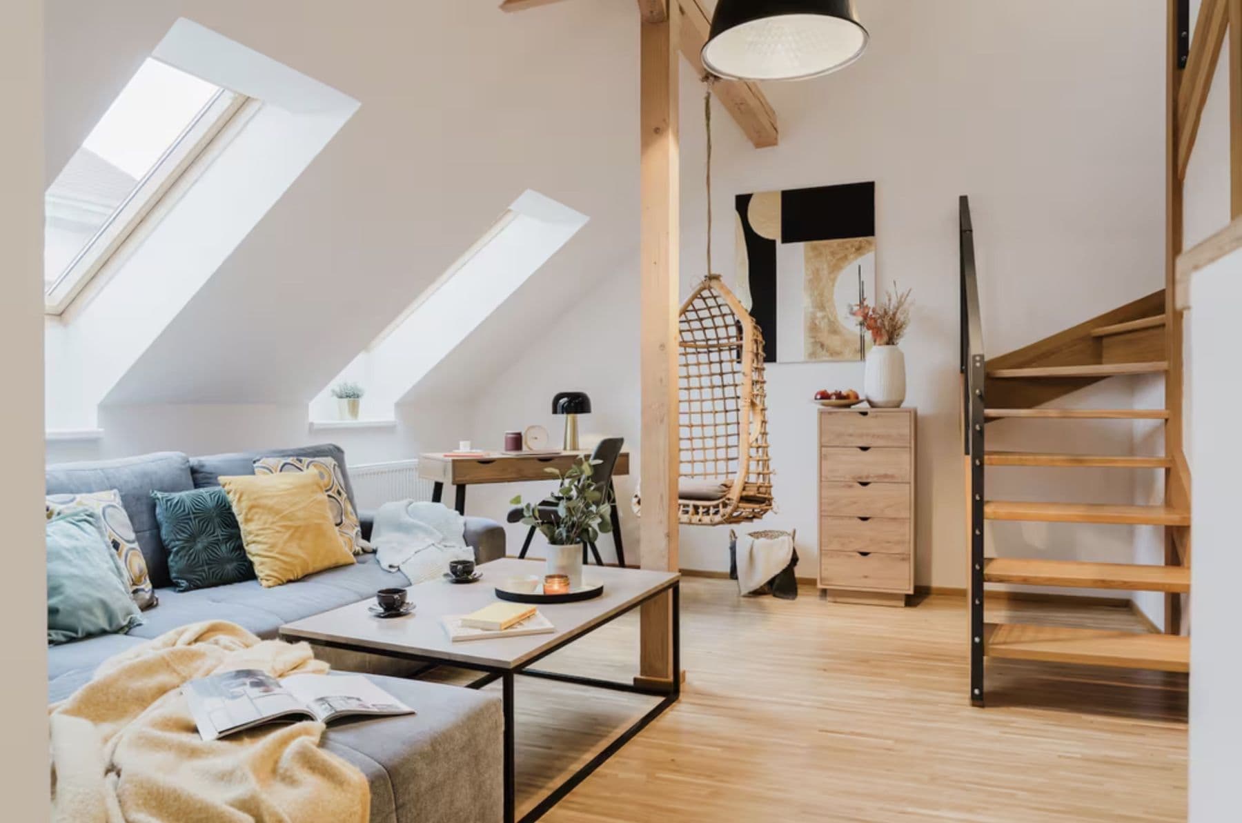 Prenájom bytu 100 m², Milíčova, Praha, Praha Prenájom bytu 100 m², Milíčova, Praha, Praha