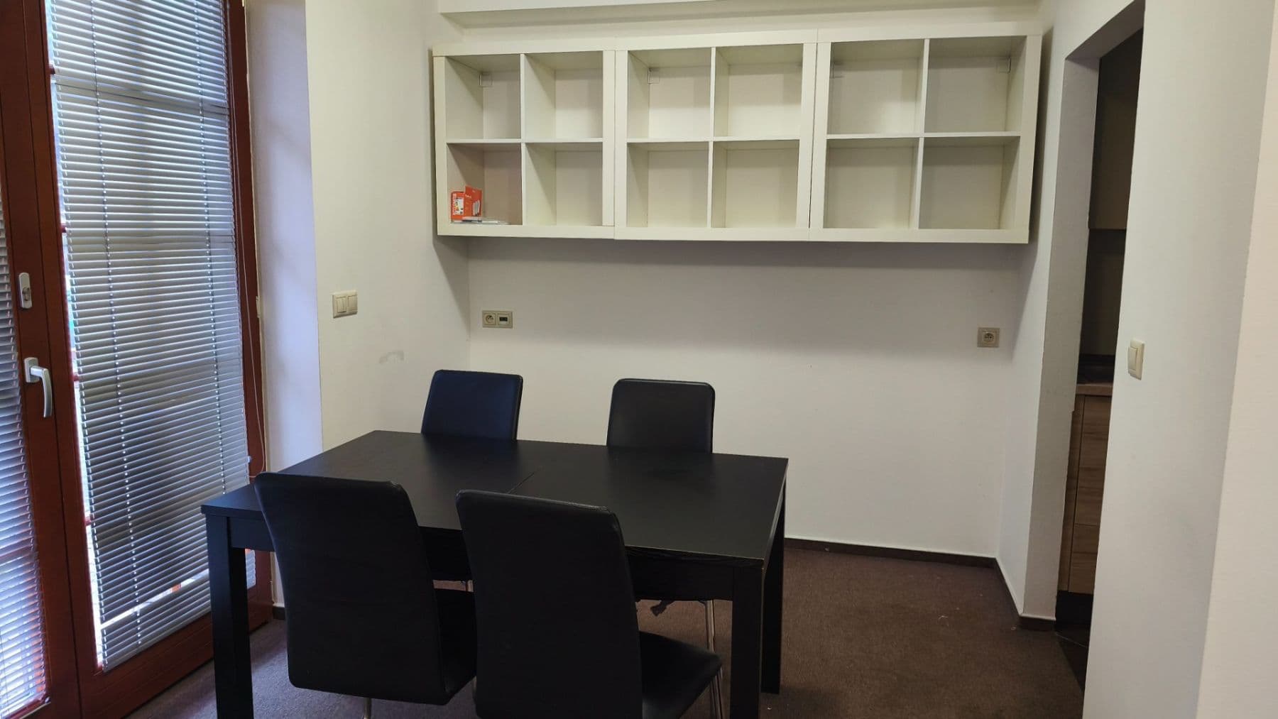 Prenájom bytu 2-izbový 50 m², V Pohodě, Hovorčovice, Středočeský kraj Prenájom bytu 2-izbový 50 m², V Pohodě, Hovorčovice, Středočeský kraj