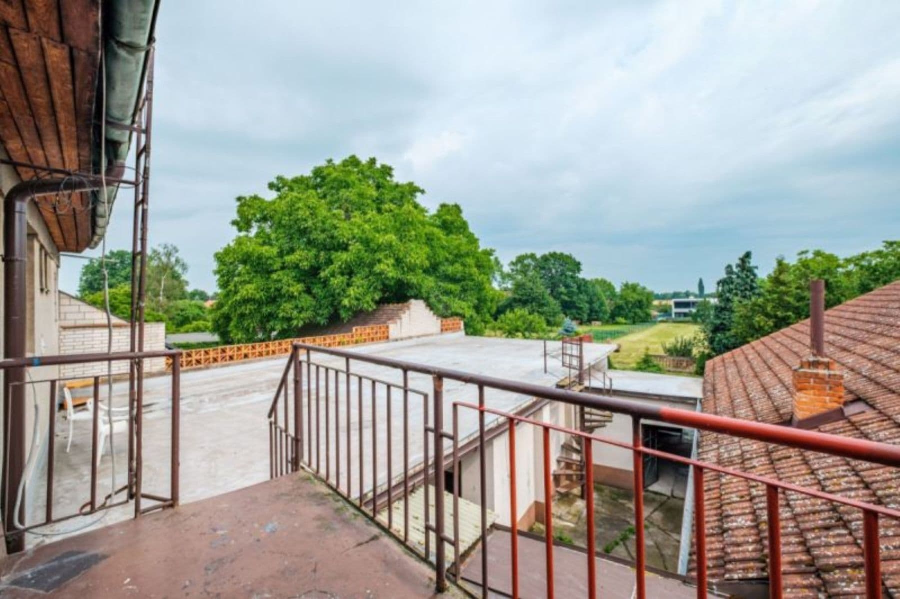 Predaj domu 115 m², pozemek 2.603 m², Zelená, Hradec Králové, Královéhradecký kraj Predaj domu 115 m², pozemek 2.603 m², Zelená, Hradec Králové, Královéhradecký kraj