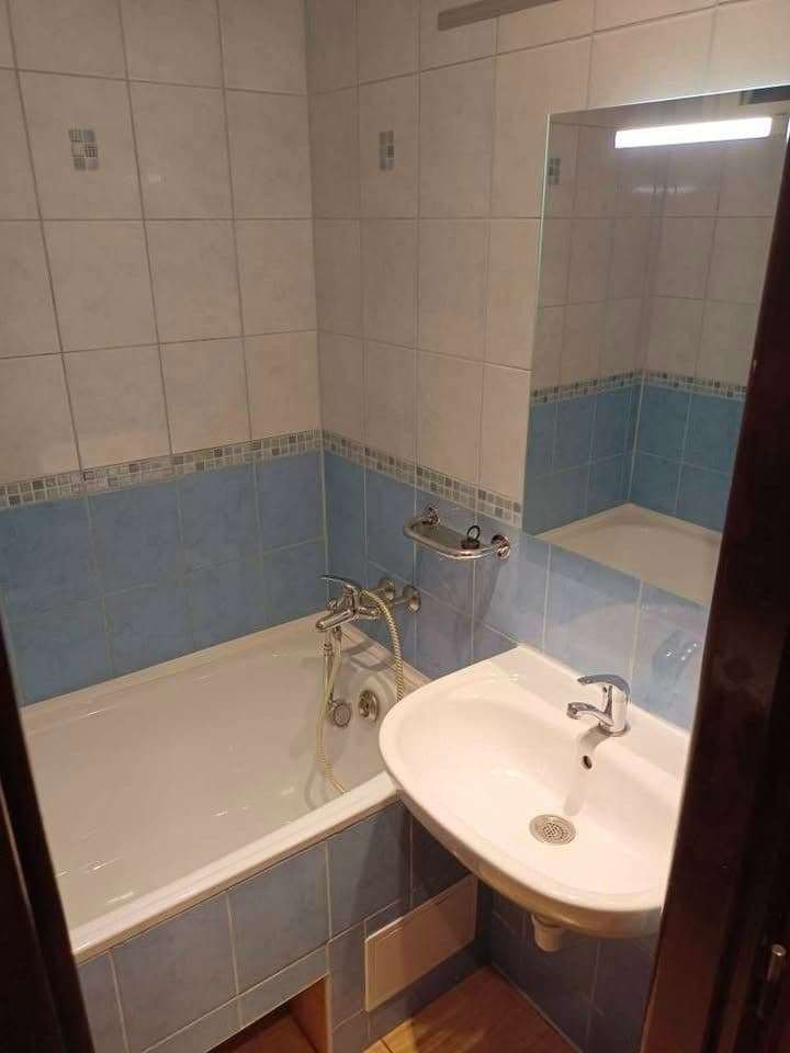 Prenájom bytu 2-izbový 56 m², Sečovská, Ružinov, Bratislavský kraj Prenájom bytu 2-izbový 56 m², Sečovská, Ružinov, Bratislavský kraj