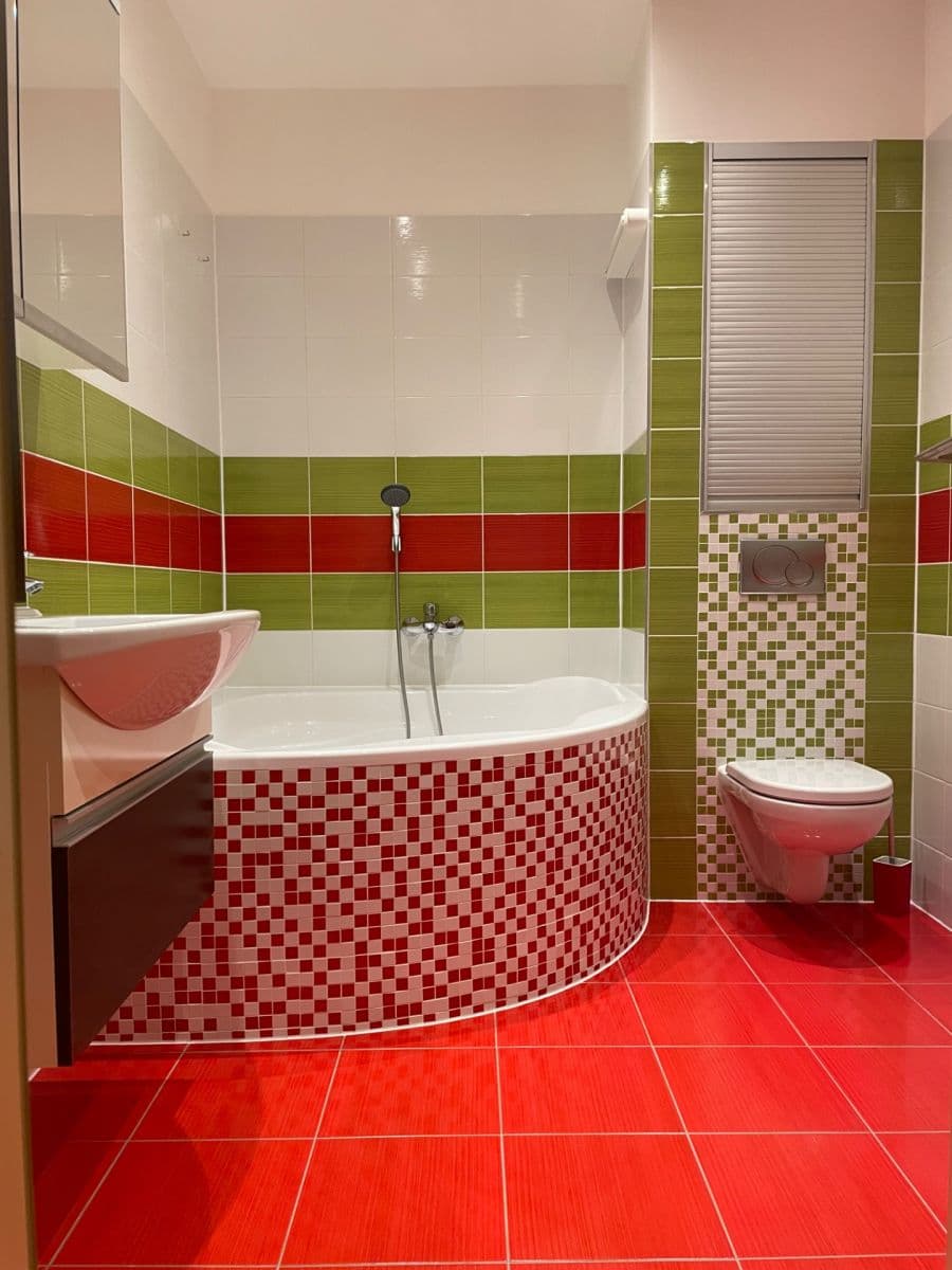 Prenájom bytu 1-izbový 42 m², Klatovská třída, Plzeň, Plzeňský kraj Prenájom bytu 1-izbový 42 m², Klatovská třída, Plzeň, Plzeňský kraj